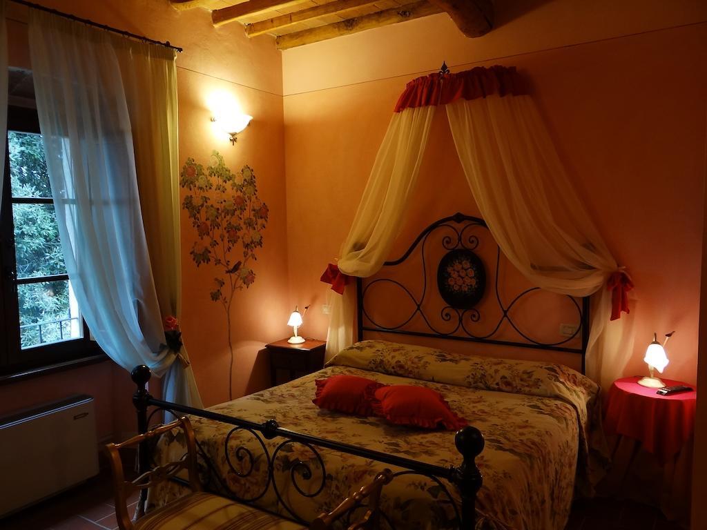 Taverna Di Bibbianoコッレ・ヴァル・デルザ エクステリア 写真